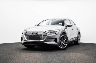 AUDI e-tron  SPB 50 quattro Business