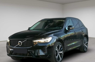 VOLVO XC60 B4 (d) automatico Plus Dark