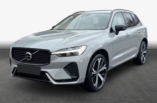 VOLVO XC60 B4 (d) AWD automatico Plus Dark