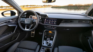AUDI A3 allstreet TFSI 110 kW S tronic Business Advanced