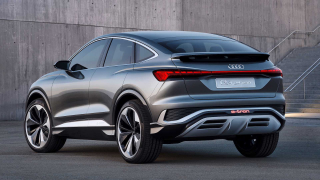AUDI Q4 e-tron Q4 SPB 55 e-tron quattro S line edition