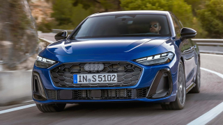 AUDI A5 RS 5 Avant e-hybrid S tronic quattro Performance