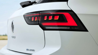 VOLKSWAGEN Golf 1.5 TSI eHybrid DSG Style