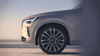 VOLVO XC90 T8 Plug-in hybrid AWD aut. 7 posti Ultra Black Edition