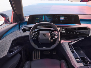 PEUGEOT 3008  motore elettrico (96.9kWh) Long Range 230 CV Allure