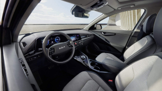 KIA Niro Tri-Fuel 1.6 GDi DCT HEV GPL Style