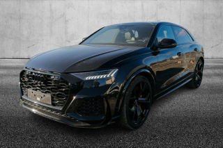 AUDI Q8 RS  TFSI V8 quattro tiptronic